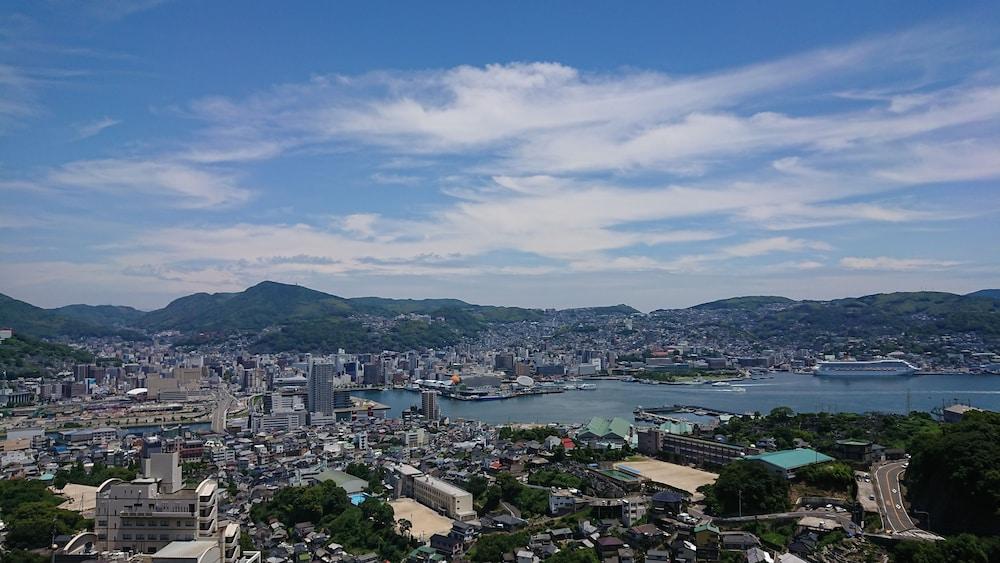 Luke Plaza Hotel Nagasaki Exterior photo